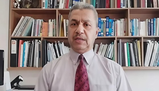 الدكتور عبد اللطيف درويش