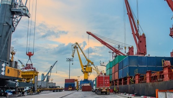  الموانئ الجافة