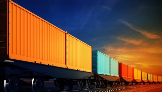 نقل البضائع بالسكك الحديدية