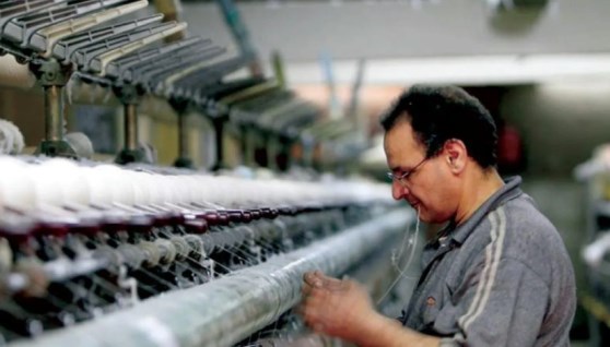 صناعة الغزل والنسيج- أرشيفية