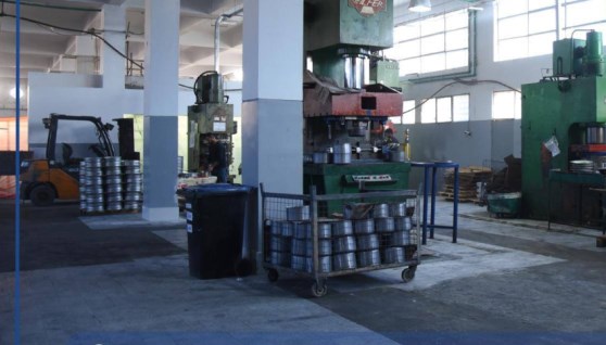 صناعة أواني الألومنيوم