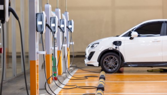 سيارة كهربائية