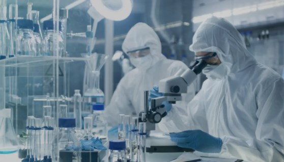 الاستثمار في القطاع الصحي