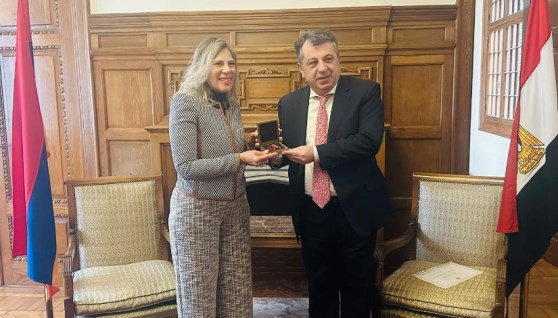  سيريناد جميل سفيرة مصر السابقة في أرمينيا