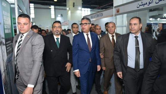 جانب من افتتاح المعرض