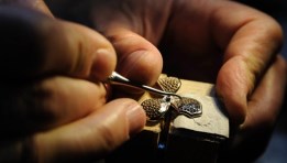 صناعة الذهب