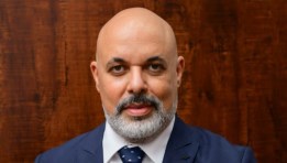  إيهاب واصف، رئيس شعبة الذهب والمعادن الثمينة باتحاد الصناعات