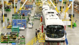 صناعة الأتوبيسات