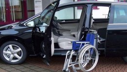 سيارة لذوي الإعاقة