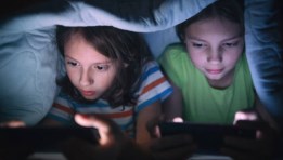 حماية الأطفال من مخاطر الإنترنت