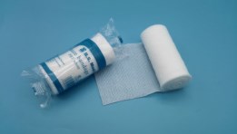 ضمادات لاصقة