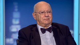 الدكتور ممدوح سلامة 