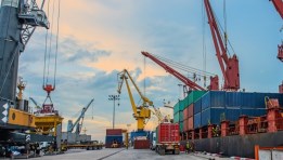  الموانئ الجافة