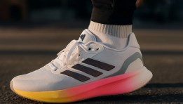 الأحذية الرياضية