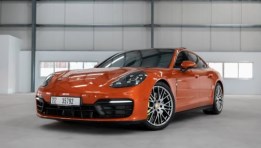 سيارة بورشه 