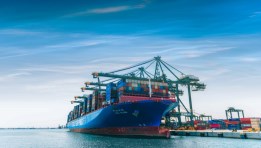 موانئ البحر الأحمر