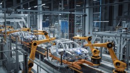 مصنع سيارات - صورة أرشيفية