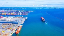 الموانئ البحرية