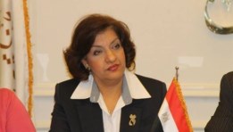 النائبة إيفلين متي، عضو لجنة الصناعة بمجلس النواب