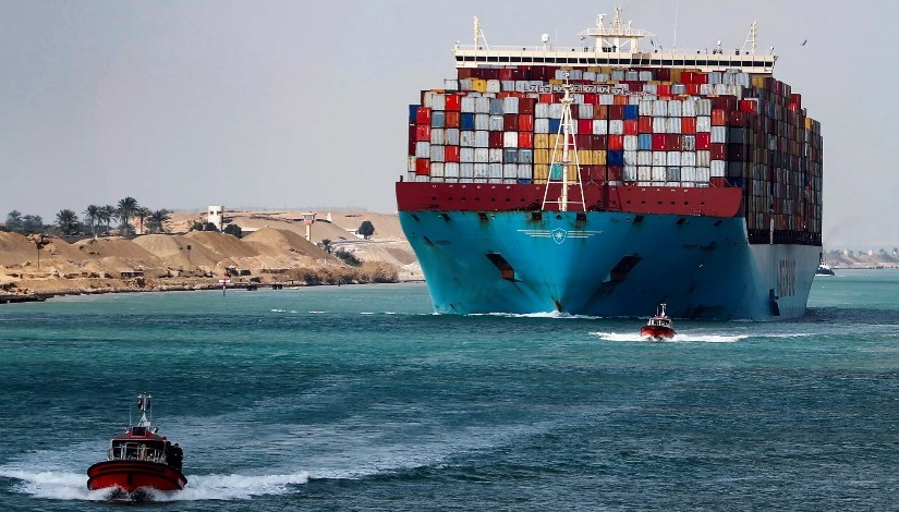 قناة السويس 