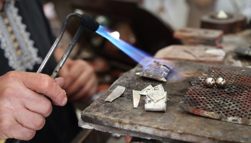 تصنيع الفضة