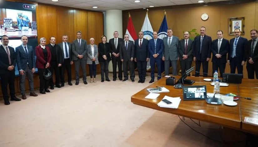 اعتماد موازنات شركات البترول