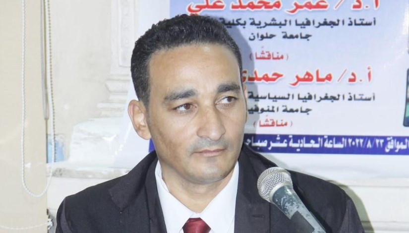 الكاتب الصحفي إسماعيل رفعت