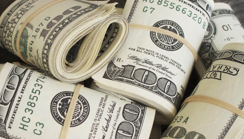 سعر الدولار الأمريكي 