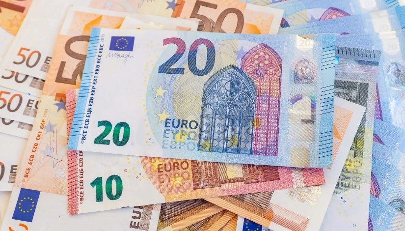 سعر اليورو الوم 