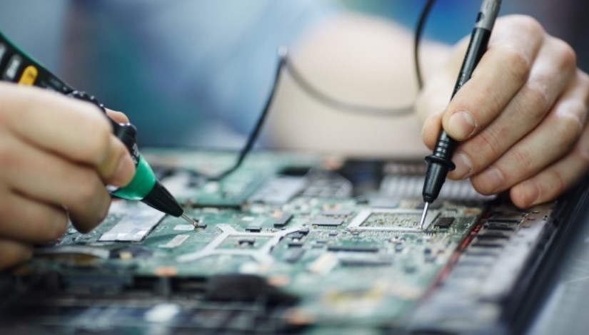  الصناعات الإلكترونية