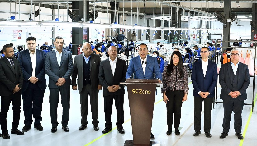 جانب من الافتتاحات