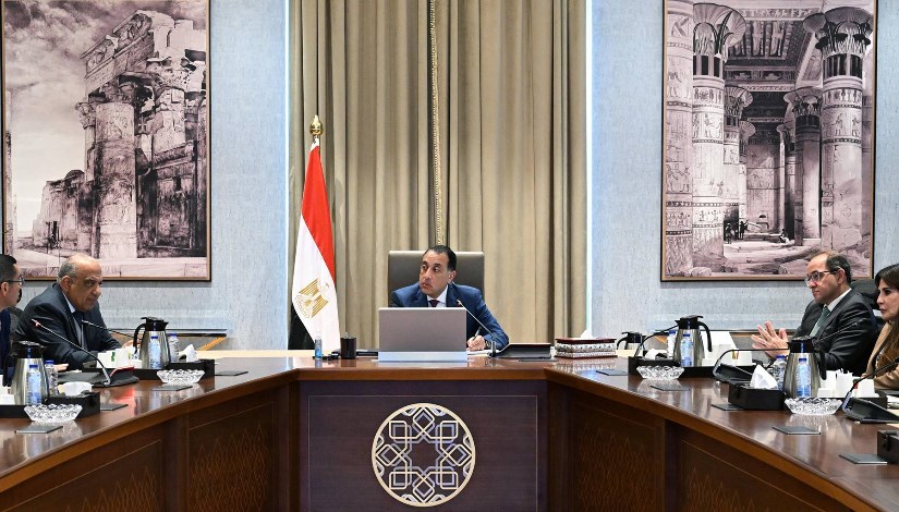 جانب من اجتماع رئاسة الوزراء