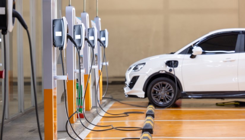 سيارة كهربائية