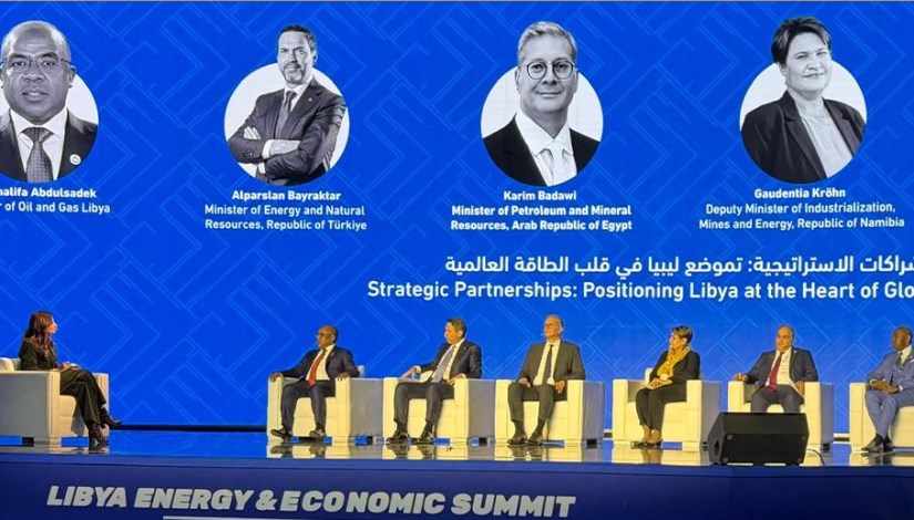 جانب من فعاليات قمة ليبيا للطاقة والاقتصاد