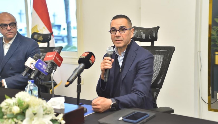  المهندس حسن الخطيب، وزير الاستثمار والتجارة الخارجية