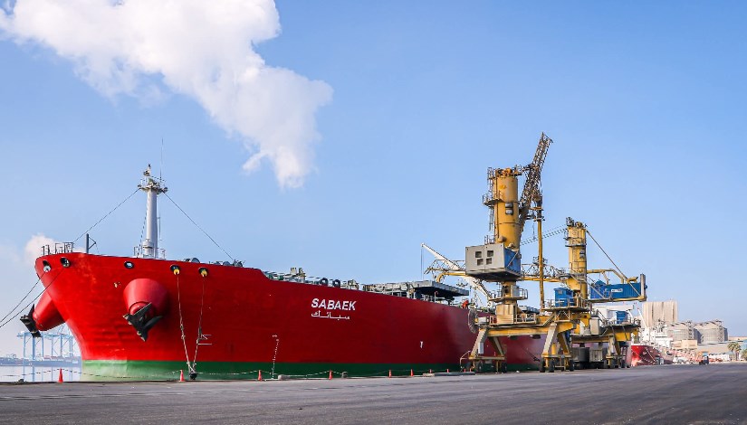 ميناء دمياط