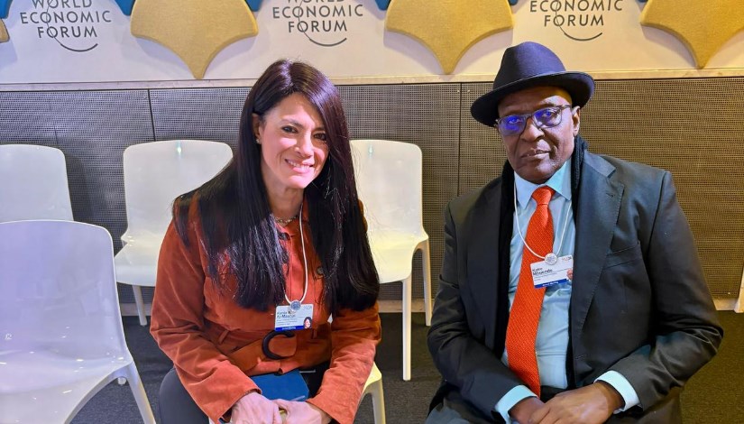 خلال لقاء وزيرة التخطيط والتنمية الاقتصادية 