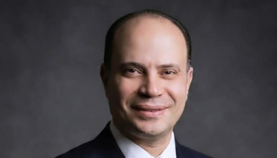   دكتور تامر مؤمن