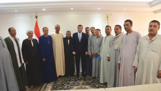 وزير الزراعة واستصلاح الأراضي يلتقي مزارعي محافظة الجيزة