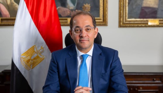  أحمد كجوك ووزير المالية