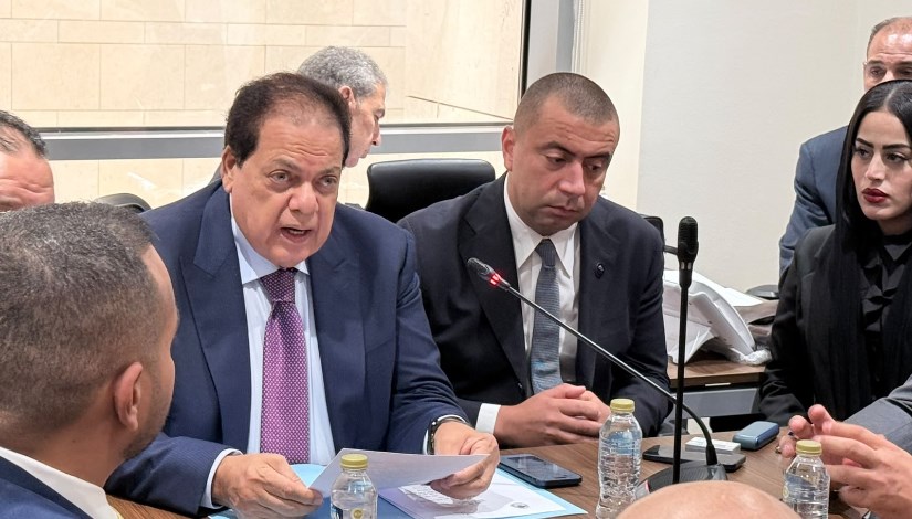 النائب محمد أبو العينين