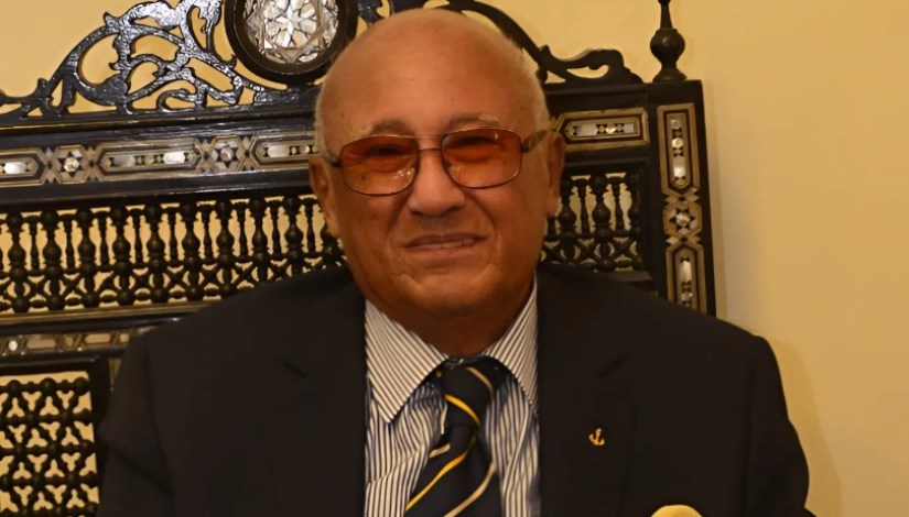 اللواء بحري أركان حرب أحمد محمد الصادق- مدير الكلية البحرية الأسبق