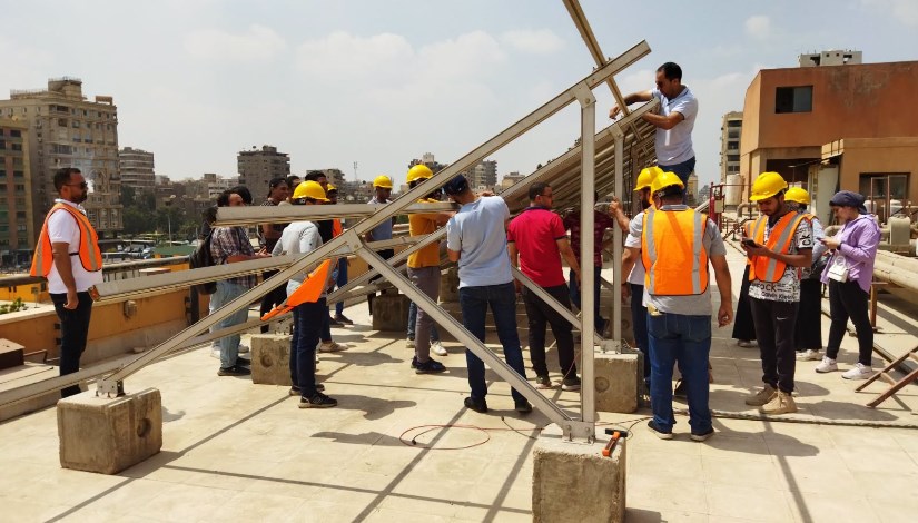تدريب على تركيب الطاقة الشمسية