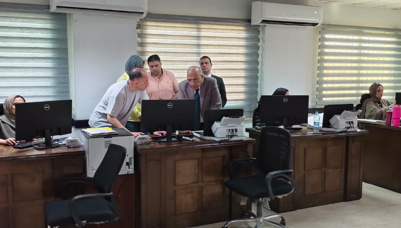 وزير الكهرباء والطاقة المتجددة في زيارة ميدانية