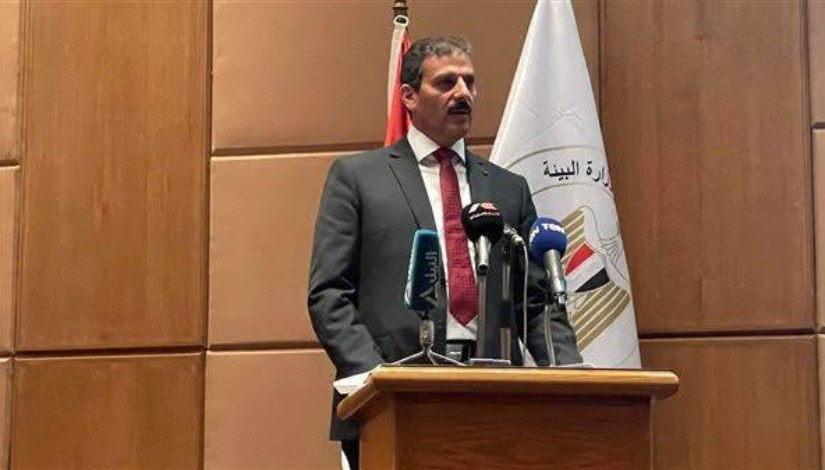 الدكتور أحمد مهينة