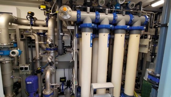 معدات تحلية المياه