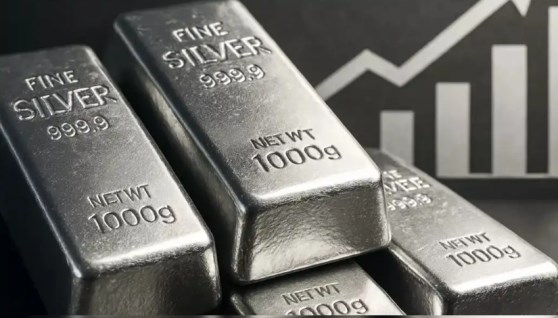 ارتفاع الفضة