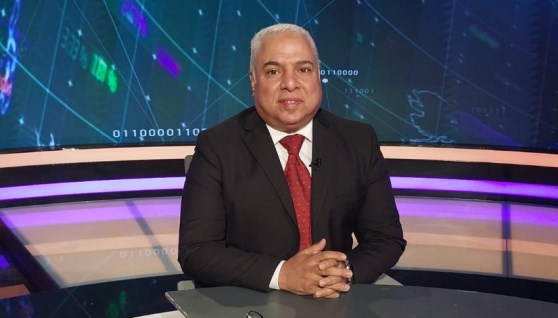 علاء نصر الدين، وكيل أول غرفة الأخشاب