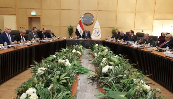وزير النقل يترأس أعمال الجمعية العامة العادية وغير العادية للشركة القابضة للنقل البحري والبري