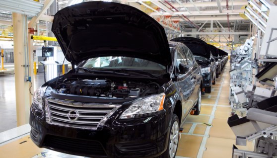 صناعة سيارات نيسان